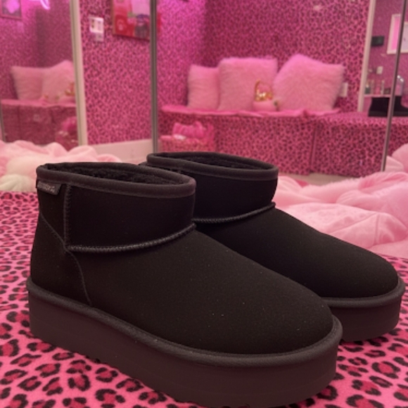 Black Platform Ankle Boots - Picture 1 of 1
